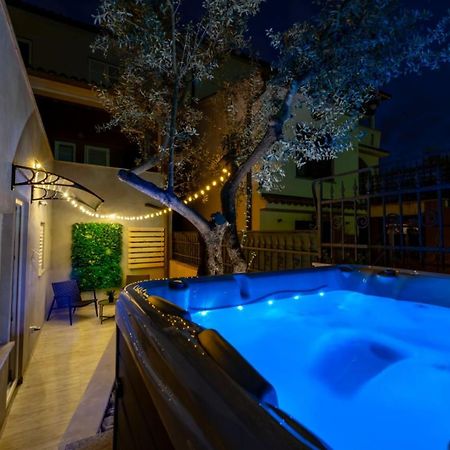 Studio Apartment Mare With Private Garden And Jacuzzi Vinkuran Zewnętrze zdjęcie