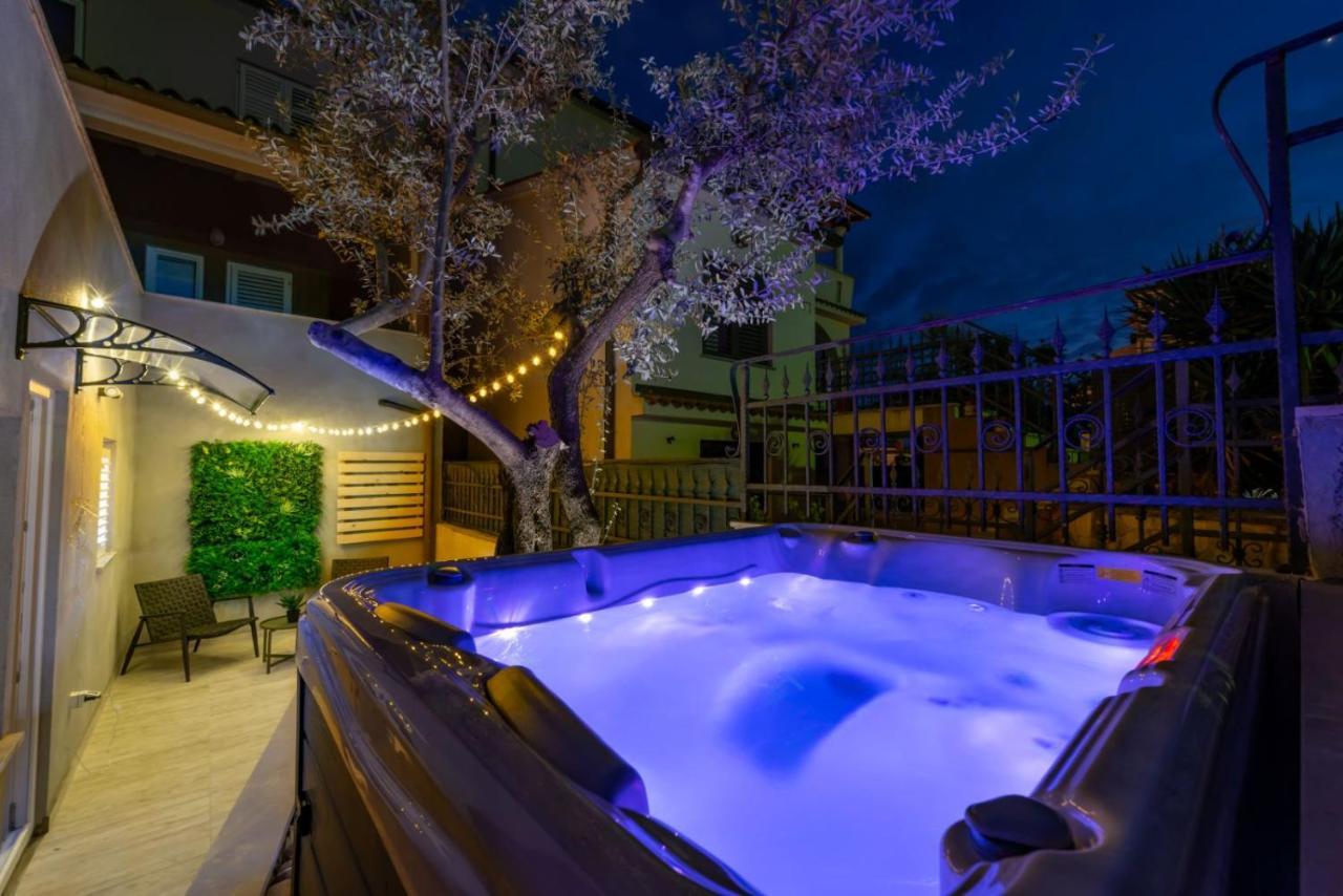 Studio Apartment Mare With Private Garden And Jacuzzi Vinkuran Zewnętrze zdjęcie